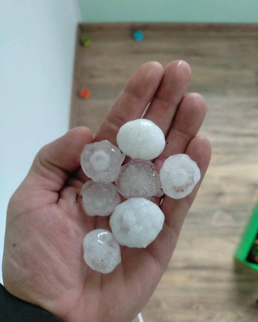Nagli preokret nakon vrućina: U Sloveniji nevrijeme,  upaljeni meteoalarmi i za Hrvatsku