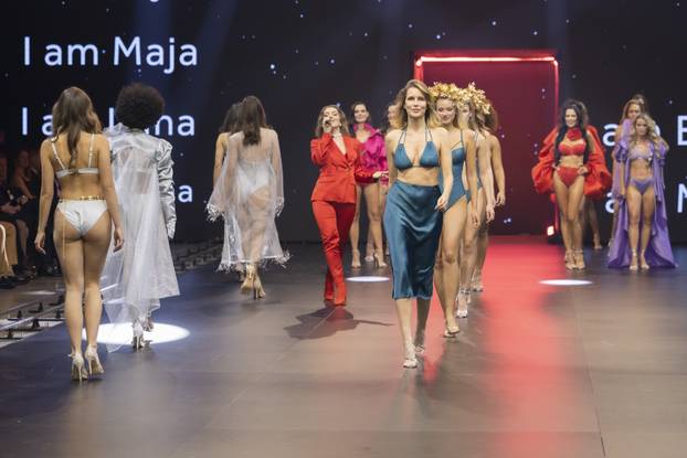 FOTO Lisca svoju 70. obljetnicu proslavila spektakularnom revijom donjeg rublja