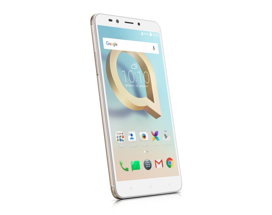 Alcatelov poker: Četvorka koja cilja na ljubitelje fotografiranja