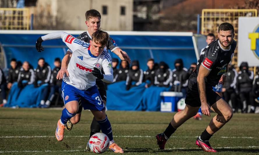 Zmijavci: Croatia Zmijavci i Hajduk odigrali prijateljsku utakmicu