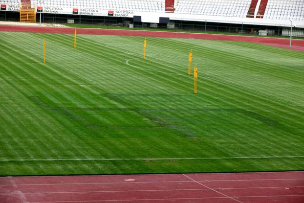 Split: Na travnjaku stadiona Poljud još je uvijek vidljiva svastika