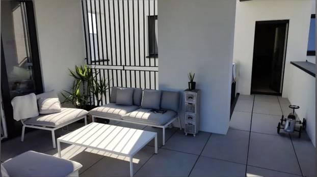 FOTO Naš poznati voditelj i žena mjesecima prodaju penthouse za skoro 400.000 eura! Zavirite