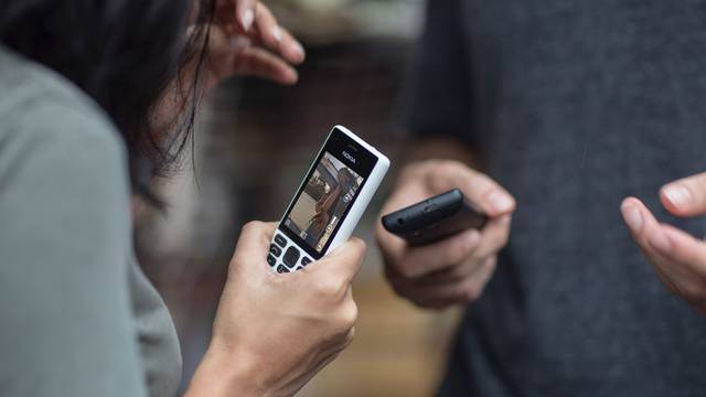 Nokia se vratila: Jeftin telefon s baterijom koja traje 31 dan!