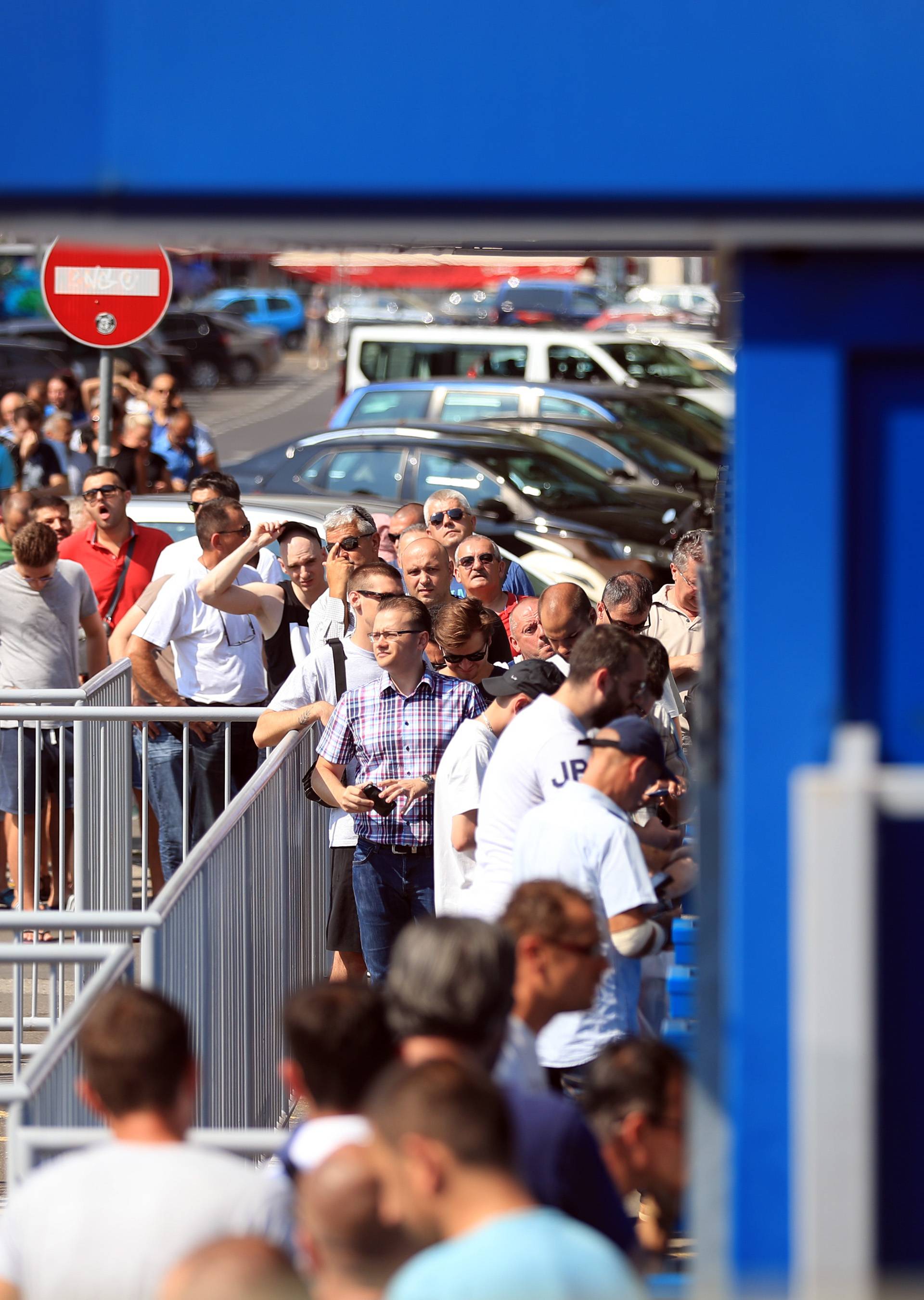 Igrači dijelili vodu navijačima: 'Zagorec, donesi nam gemišt!'