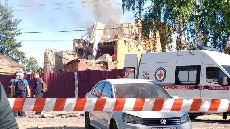 Guverner Moskovske oblasti: Beba poginula u ukrajinskom napadu dronovima na zgradu
