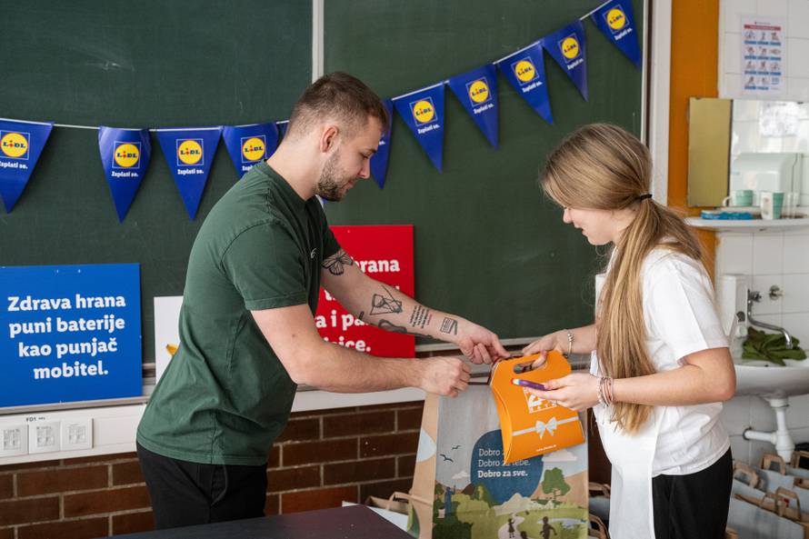 Nova chefica škole: Tena iz Zaboka pripremila povrtne kuglice svojem razredu