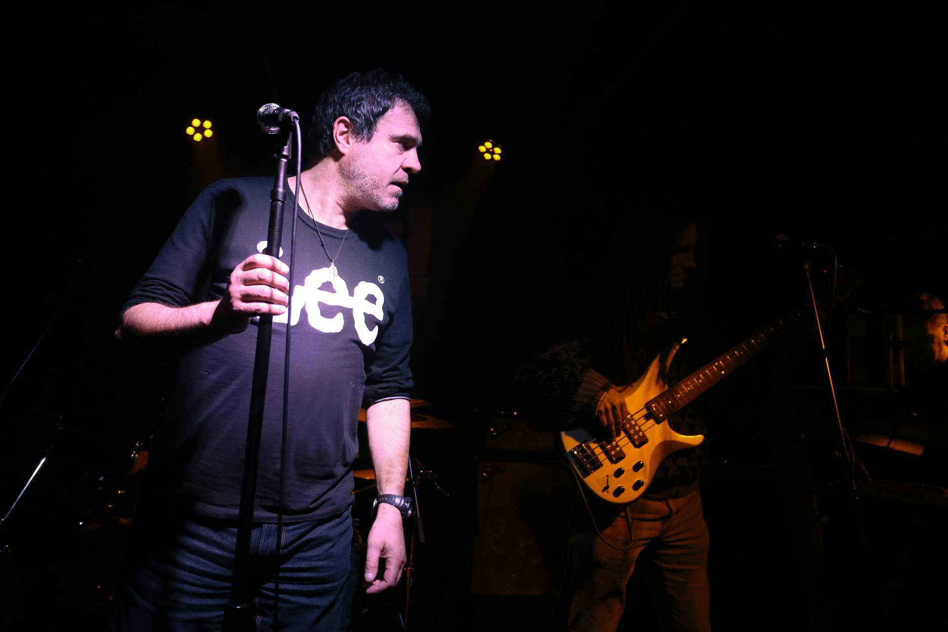Zagreb: Alen Vitasović održao koncert u prepunom klubu Sax