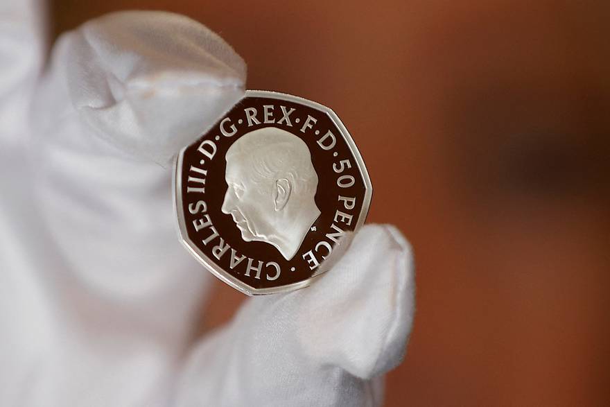 Predstavljene nove kovanice s likom kralja Charlesa: Evo kako je sve odstupio od tradicije