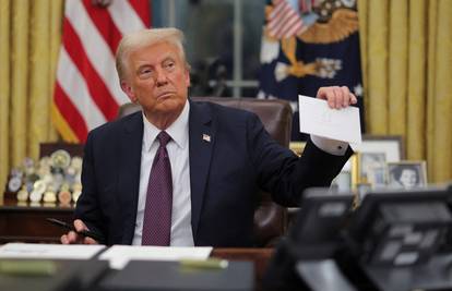 Trump: 'Ovo će biti zlatno doba, stvorit ćemo nova radna mjesta'