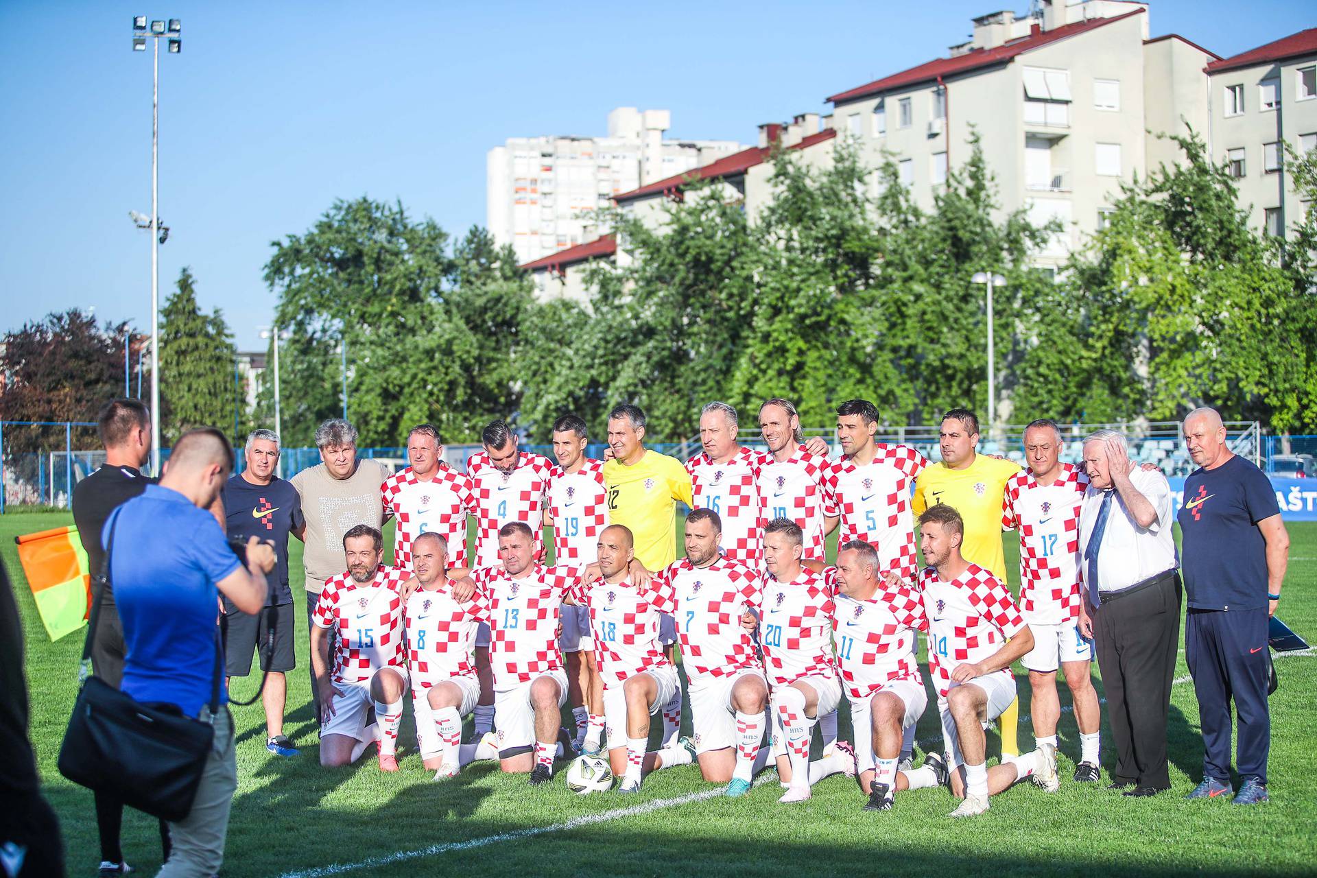 Zagreb: Nogometna utakmica povodom 35. obljetnice osnutka HDZ-a