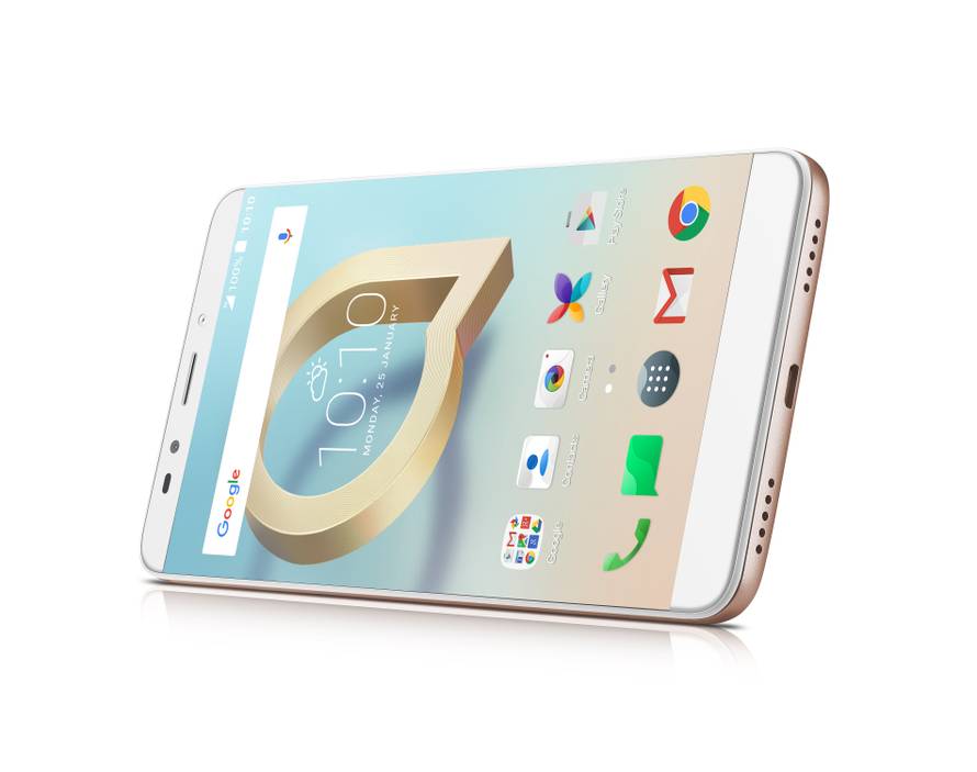 Alcatelov poker: Četvorka koja cilja na ljubitelje fotografiranja