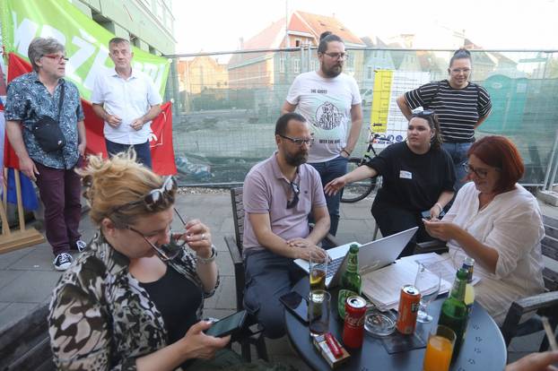 Karlovac: Do?ek izbornih rezultata u stožeru Možemo!
