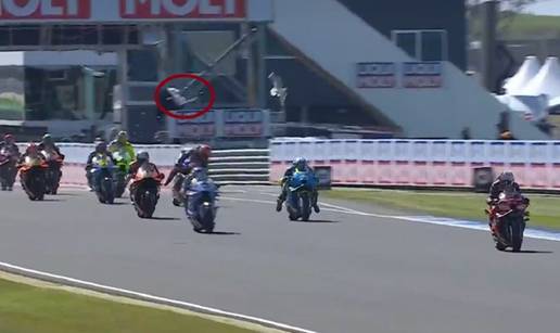 VIDEO Vozač se na Moto GP-u zabio u galeba! Pogledajte ovo