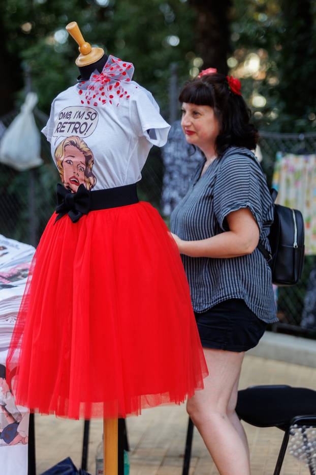 Manifestacija RetroOpatija