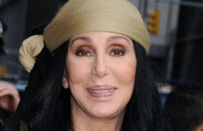 Cher je navodno otela vlastitog sina: Nije htjela da se pomiri sa ženom pa je organizirala otmicu
