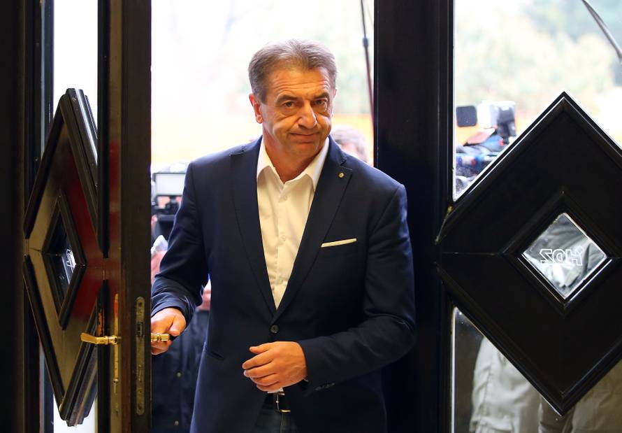 Milinović: 'Bacam mu rukavicu. Jandrokoviću, prihvati okladu'