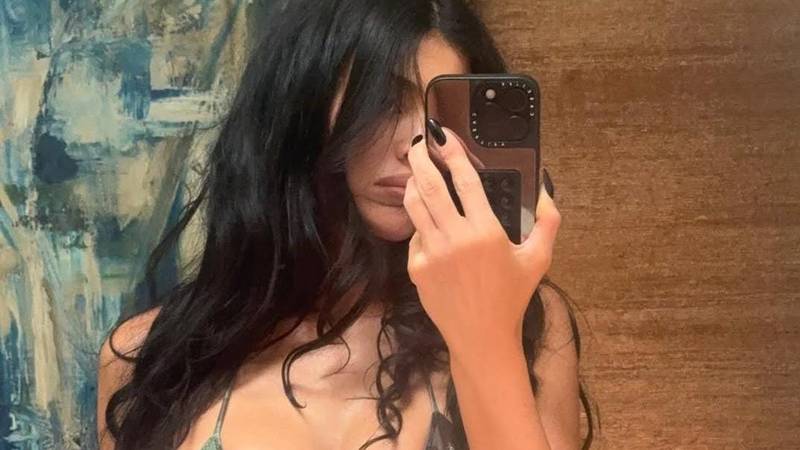 FOTO Bujna Kylie pokazala kako joj stoji novi 'maskirni' badić