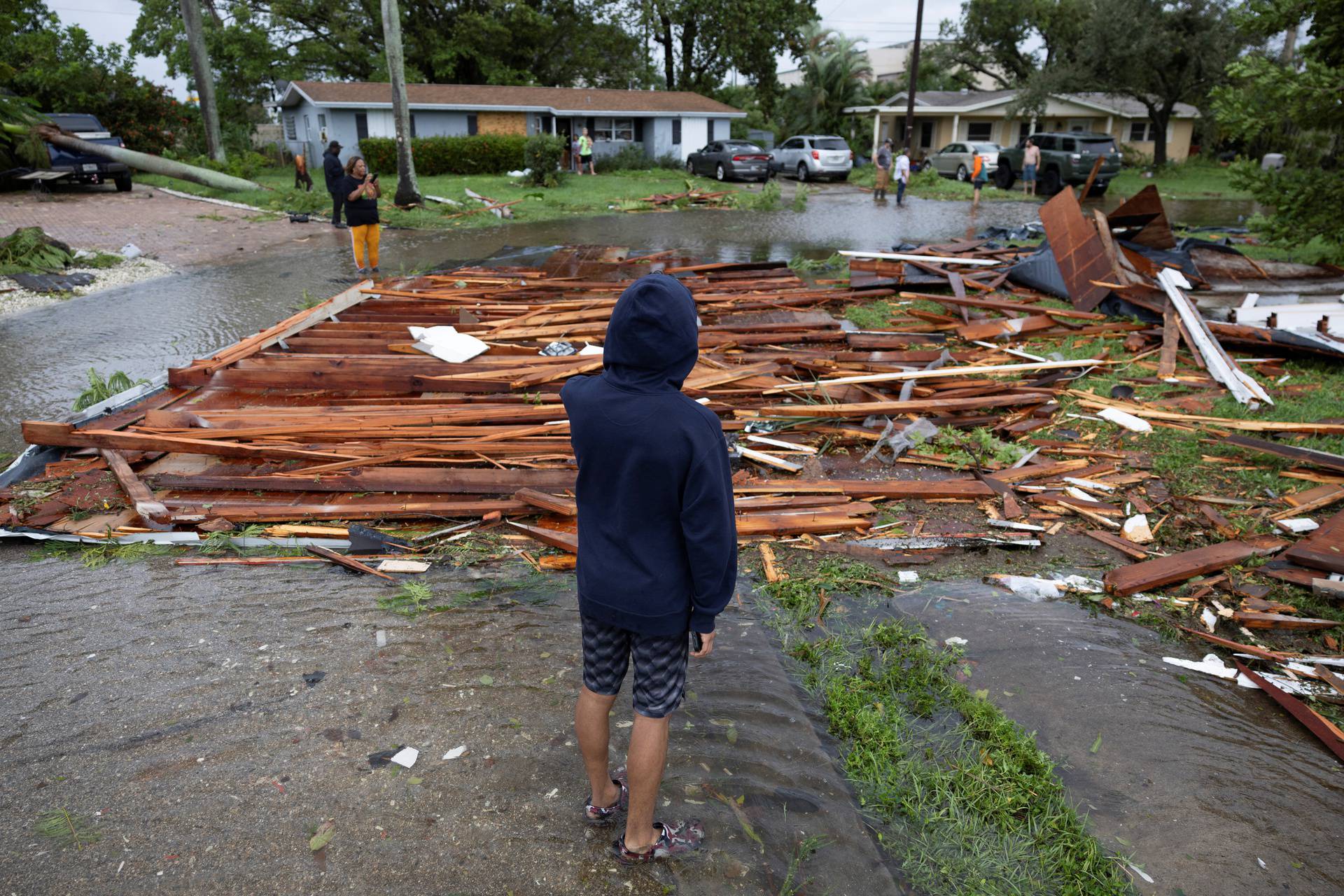 Hurricane Milton approaches Fort Myers, Florida