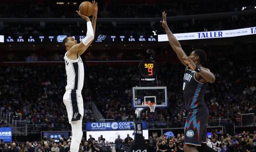 Wembanyama dijelio 'banane' Pistonsima i nosio Spurse do pobjede. Rocketsi sru&scaron;ili Jazz