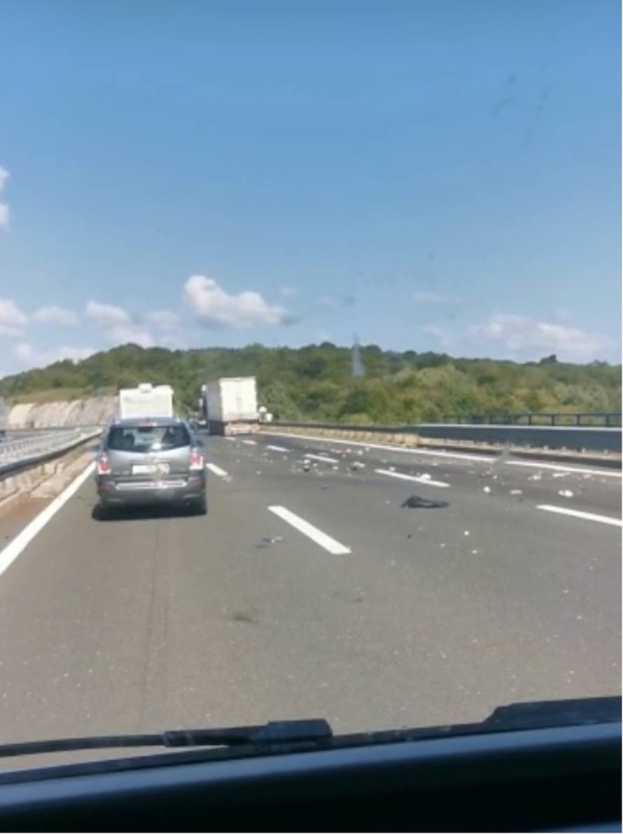 Vozač kamiona iz BiH koji je na A1 naletio na Poljake ide u pritvor: Vozio i bio na mobitelu