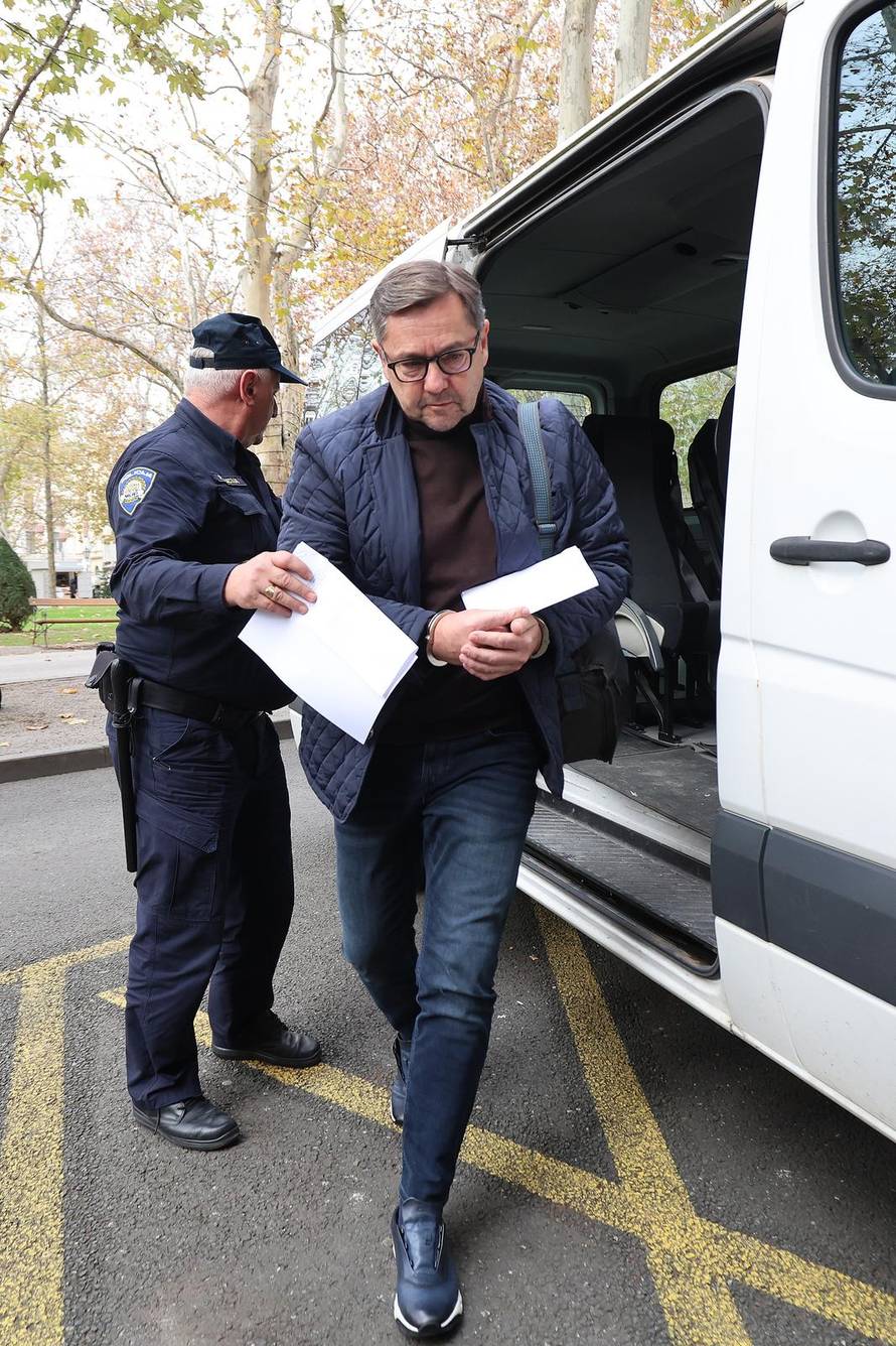 Zagreb: Odluka oko istražnog postupka Andriji Mikuliću na Županijskom sudu