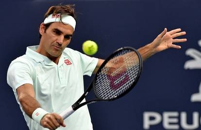 Roger po 101. naslov: Federer i Isner dobili tinejdžere za finale