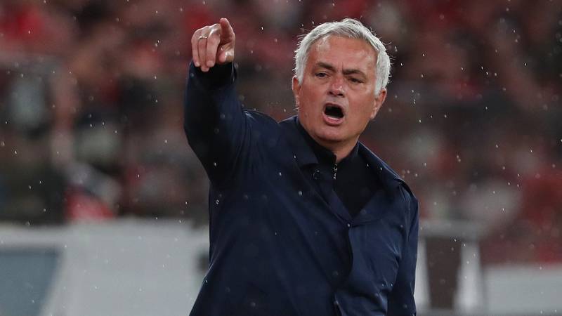 Španjolci: Mourinho preuzima Real Madrid već sljedeći tjedan