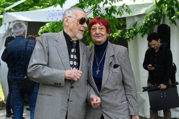 Zagreb: Okupljenje na proslavi Međunarodnog praznika rada u Maksimiru zabavljali Zdenka Kovačiček, Drago Diklić i Jimmy Stanić