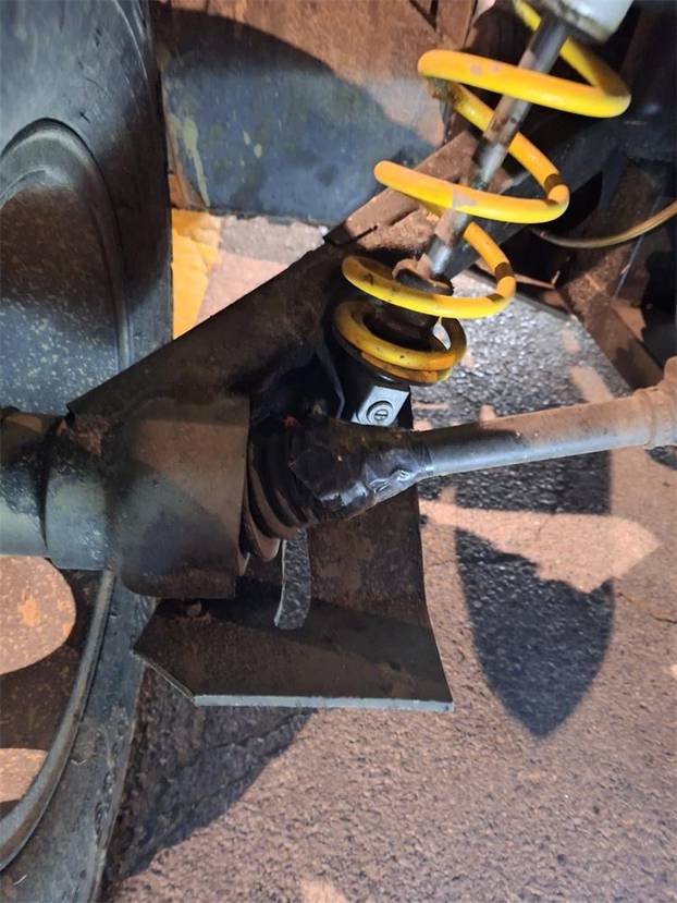 FOTO Pogledajte kakve 'kršine' voze na hrvatskim cestama: Na kombiju našli 28 nedostataka!