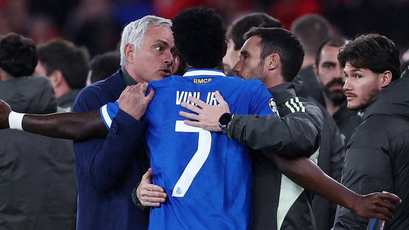 Romano: Postoji opcija da ćemo Mourinha opet gledati u Realu