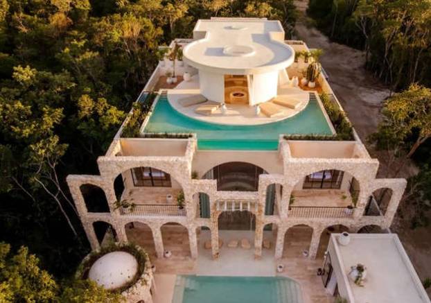 FOTO Dvorci diljem svijeta na prodaju! Neki imaju 200 soba, tamnice, jezera, šume i potoke