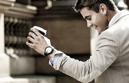 LG G Watch R odlično izgleda, ali nudi li dovoljno za kupnju?