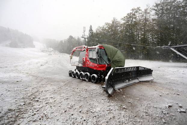 Prvi ovosezonski snijeg pao je na Platku