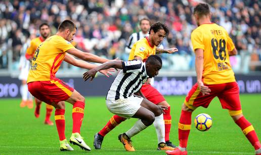 Benevento umalo šokirao Juve, lider Napoli kiksao kod Chieva!