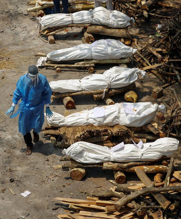 Mass cremation of coronavirus disease (COVID-19) victims at a crematorium in New Delhi