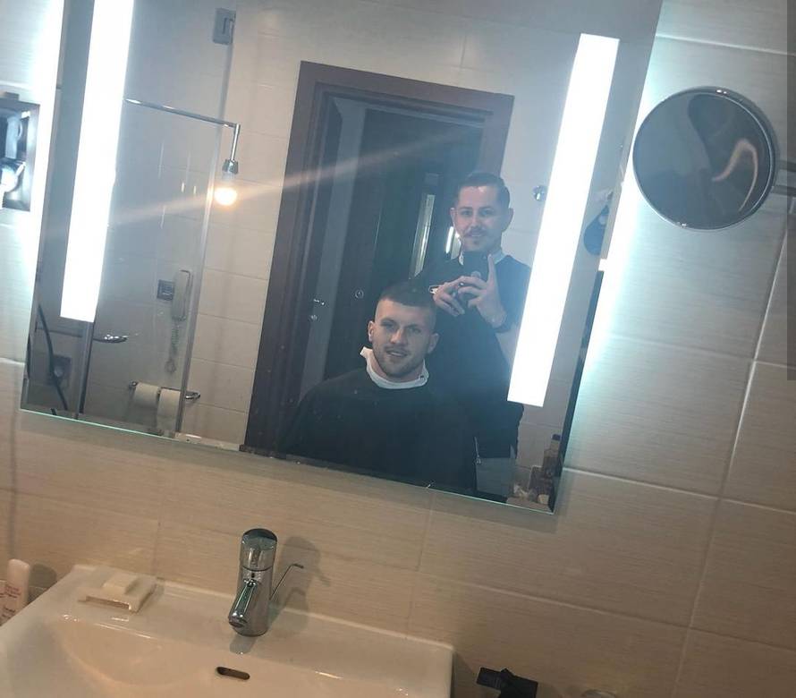 Boki je omiljeni frizer Vatrenih: 'Moje frizure im donose sreću'