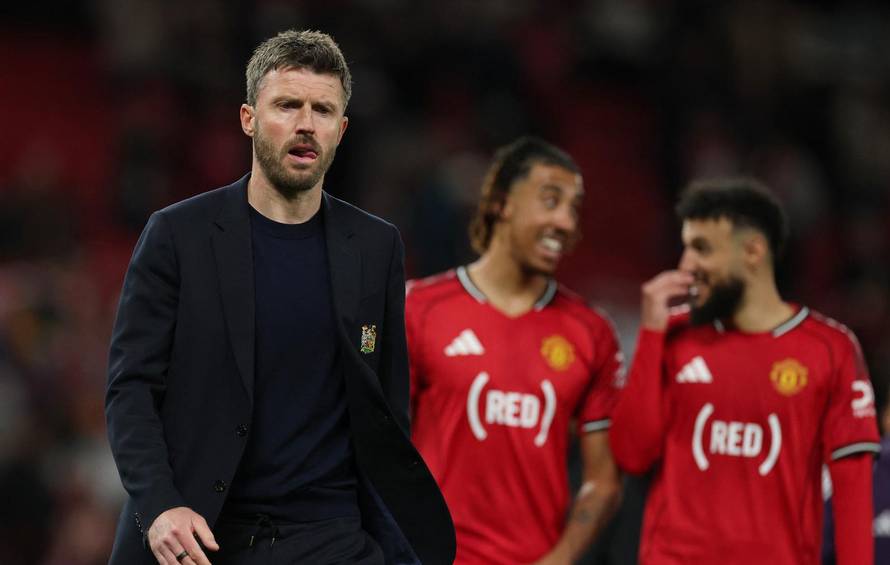 Premier League - Manchester United v Brentford