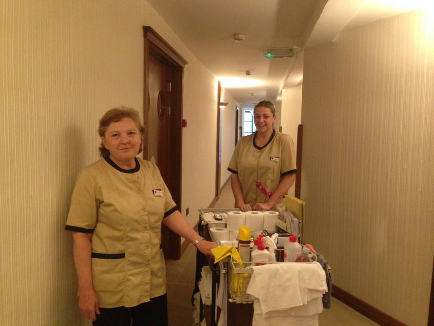 'Kad nam dođu šeici, sa zidova moramo maknuti svu golotinju'