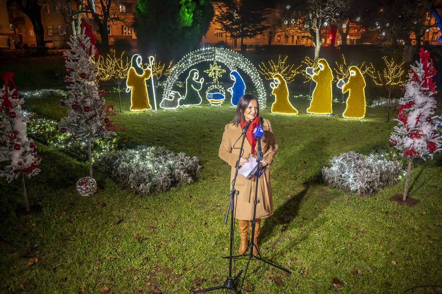 Advent u Karlovcu: programi za djecu, koncerti i odlična gastro ponuda