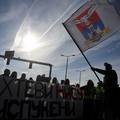 U Novom Sadu palicama tukli studente. Gradonačelnik:  'Osuđujem taj sramotni napad'