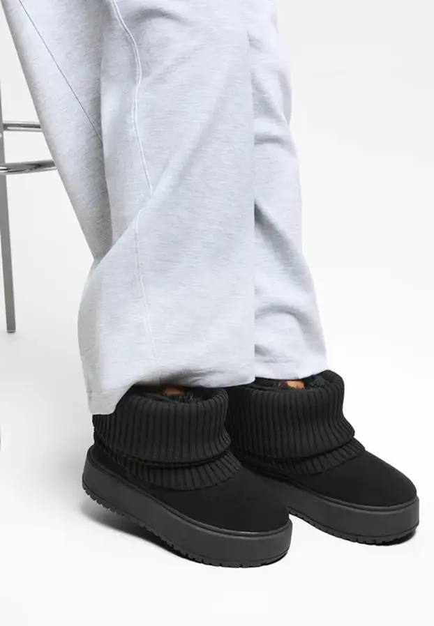 Hit cipele sezone - od gležnjača i antilop čizmica do tenisica i atraktivnih varijanti mokasina