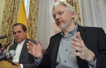 'Julian Assange čeka jamstvo da neće biti izručen SAD-u'