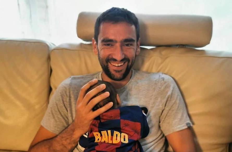 Čilić i supruga uživaju u čarima roditeljstva: Otišli na ljetovanje