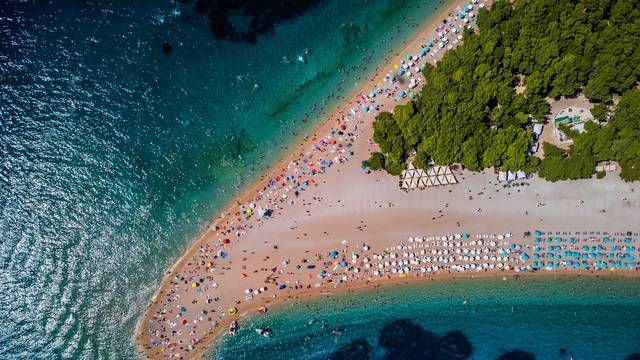 Zlatni rat je jedna od najpoznatijih hrvatskih plaža, a često završi na top listama najljepših na svijetu