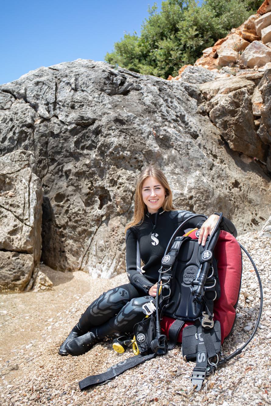 Ekoaktivistica Klara: U moru na pet metara dubine plivalo je smeće, morala sam nešto učiniti