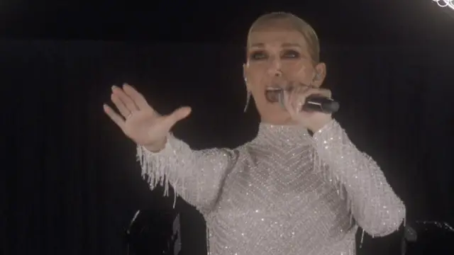Celine Dion usprkos teškoj bolesti nastupila na otvorenju Olimpijskih igara: 'Dirljivo!'