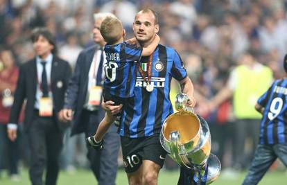Wesley Sneijder je produljio s Interom, ostaje do 2015. god.