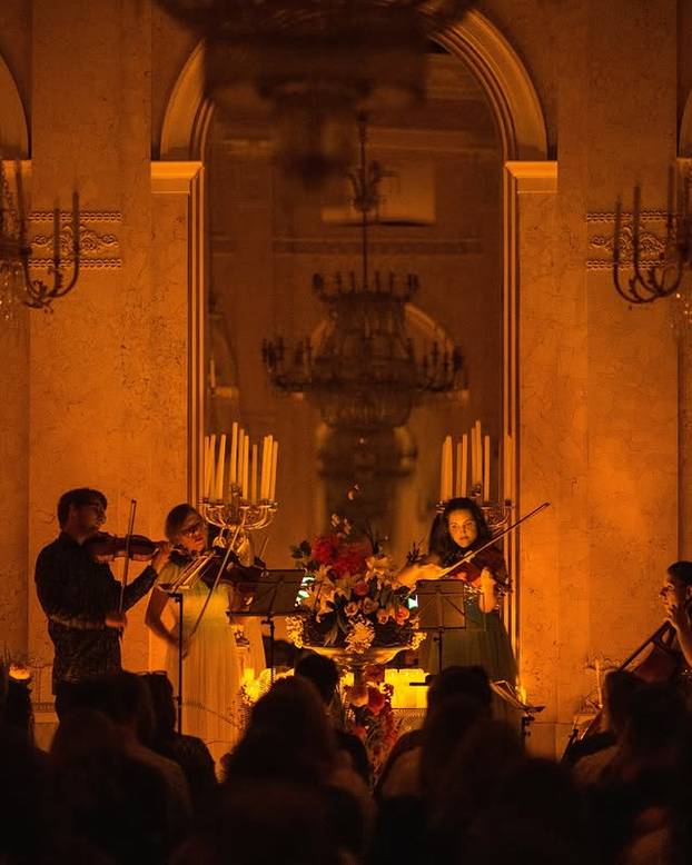 FOTO Koncert s tisuću svijeća: Za sve koji to žele doživjeti, uskoro će biti i u Hrvatskoj