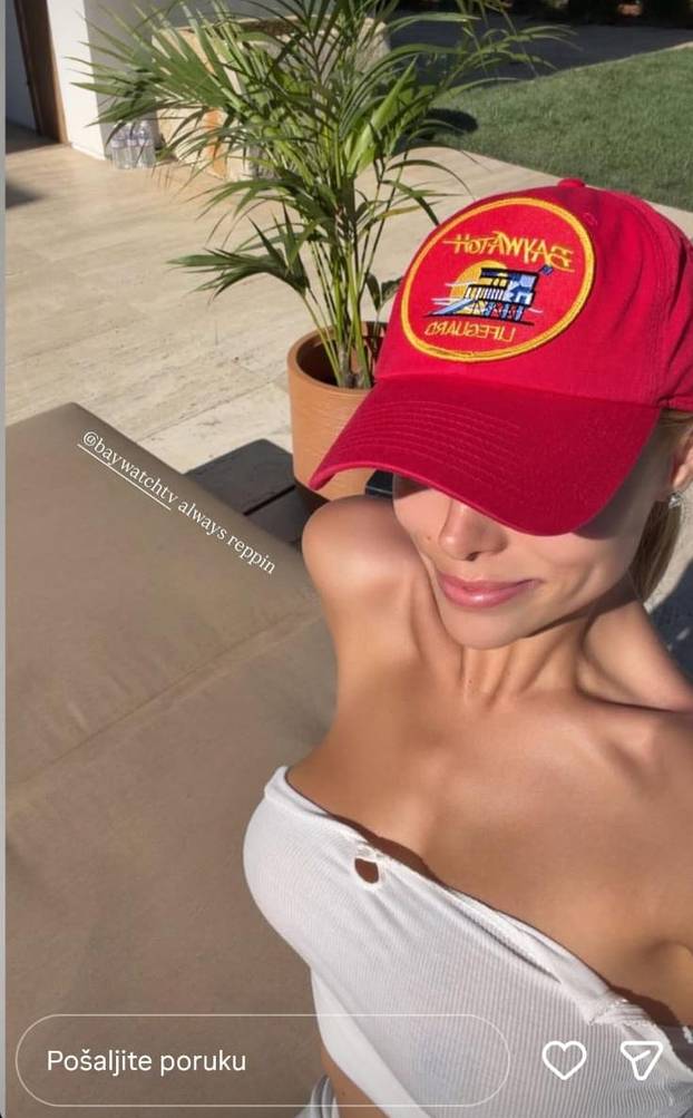 FOTO Brooks Nader zavodi u Baywatch badiću: Svi jedva čekaju gledati kako trči plažom