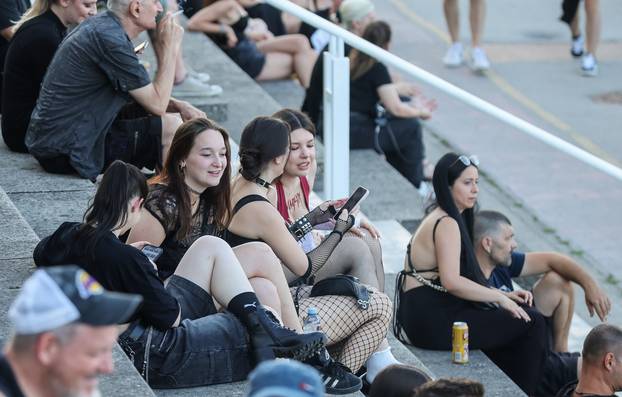 Zagreb: Atmosfera oko Arene uoci koncerta Marilyna Manson.